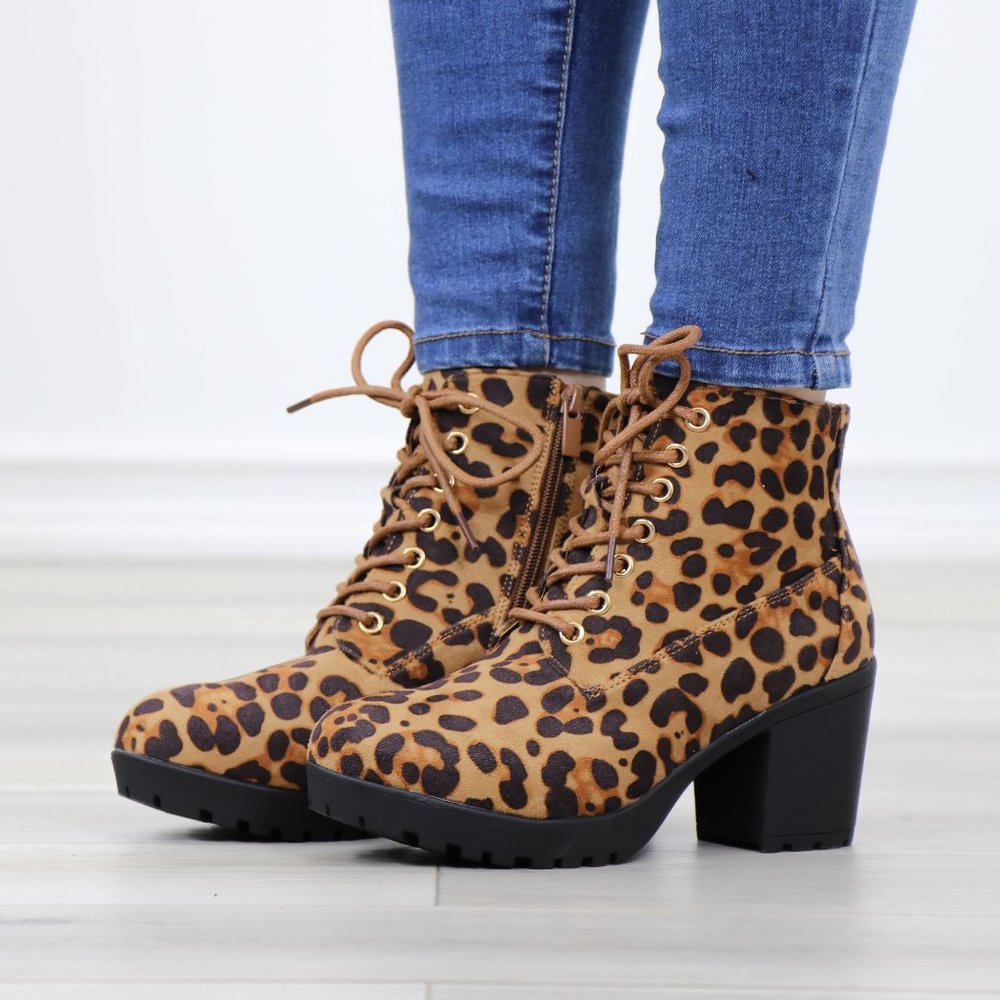 Lace-Up Lug Chunky Block High Heel Ankle Boots Leopard Faux Suede - Picture 12 of 12